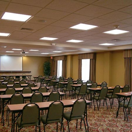 Hampton Inn & Suites Fredericksburg Dış mekan fotoğraf