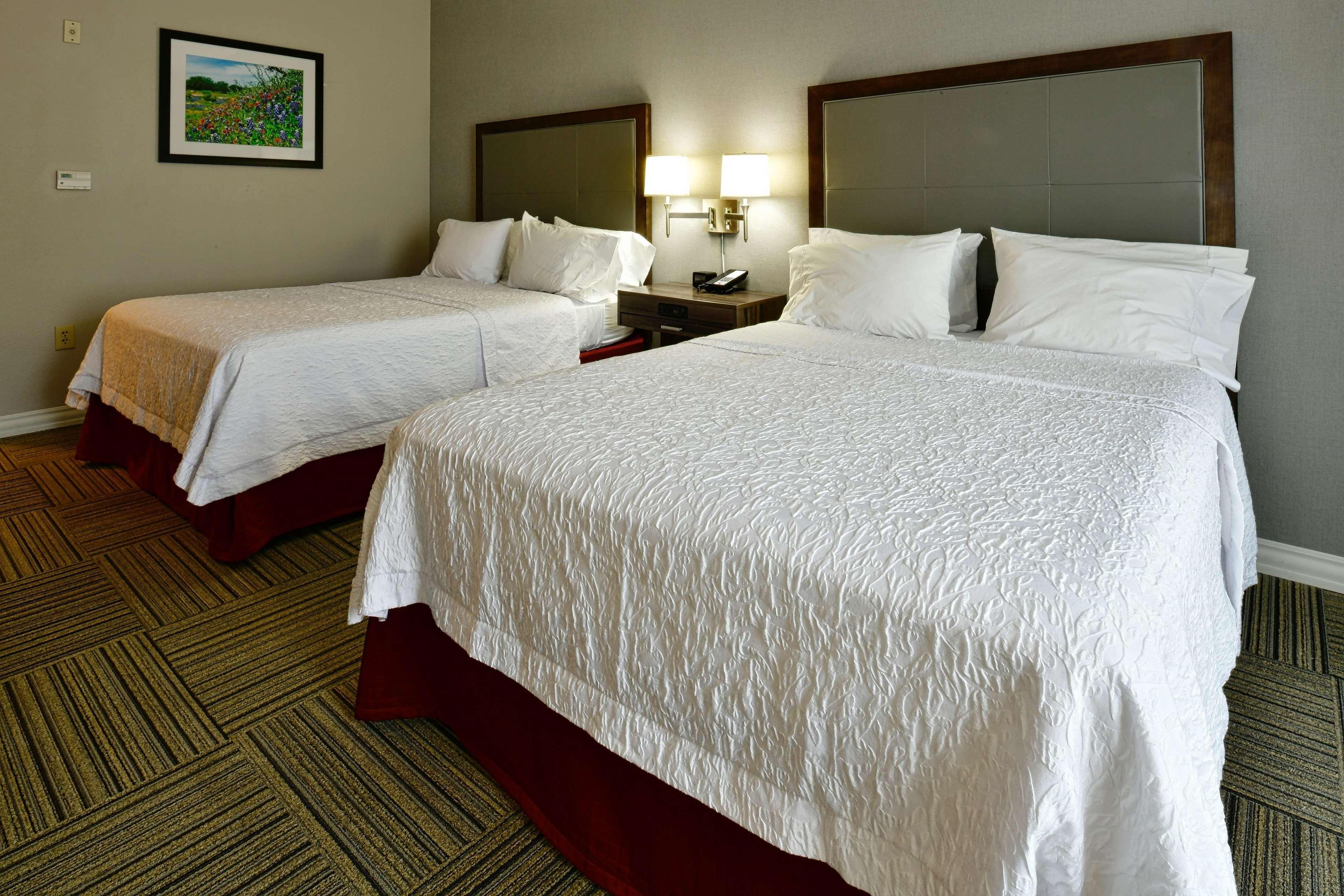 Hampton Inn & Suites Fredericksburg Dış mekan fotoğraf