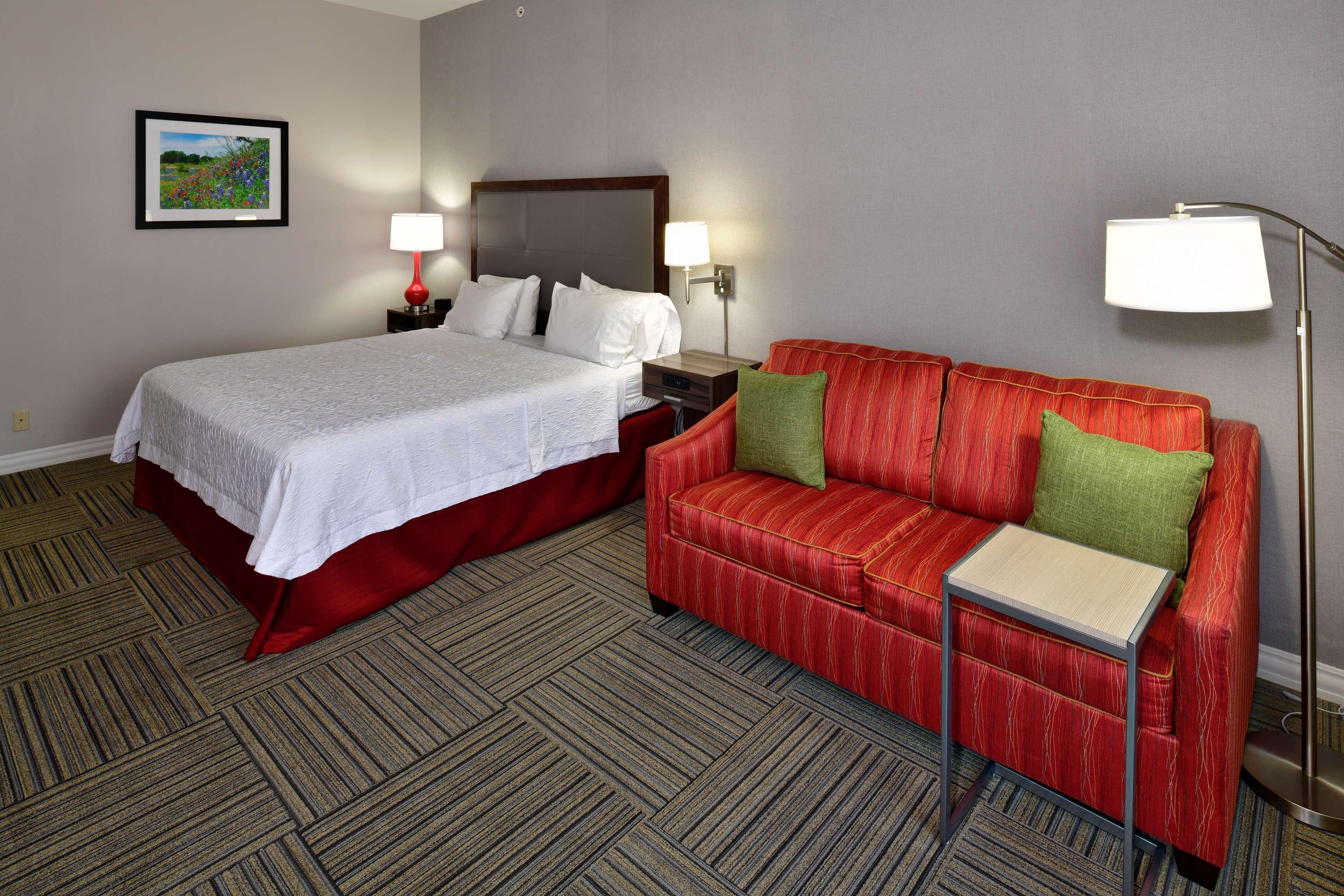 Hampton Inn & Suites Fredericksburg Dış mekan fotoğraf