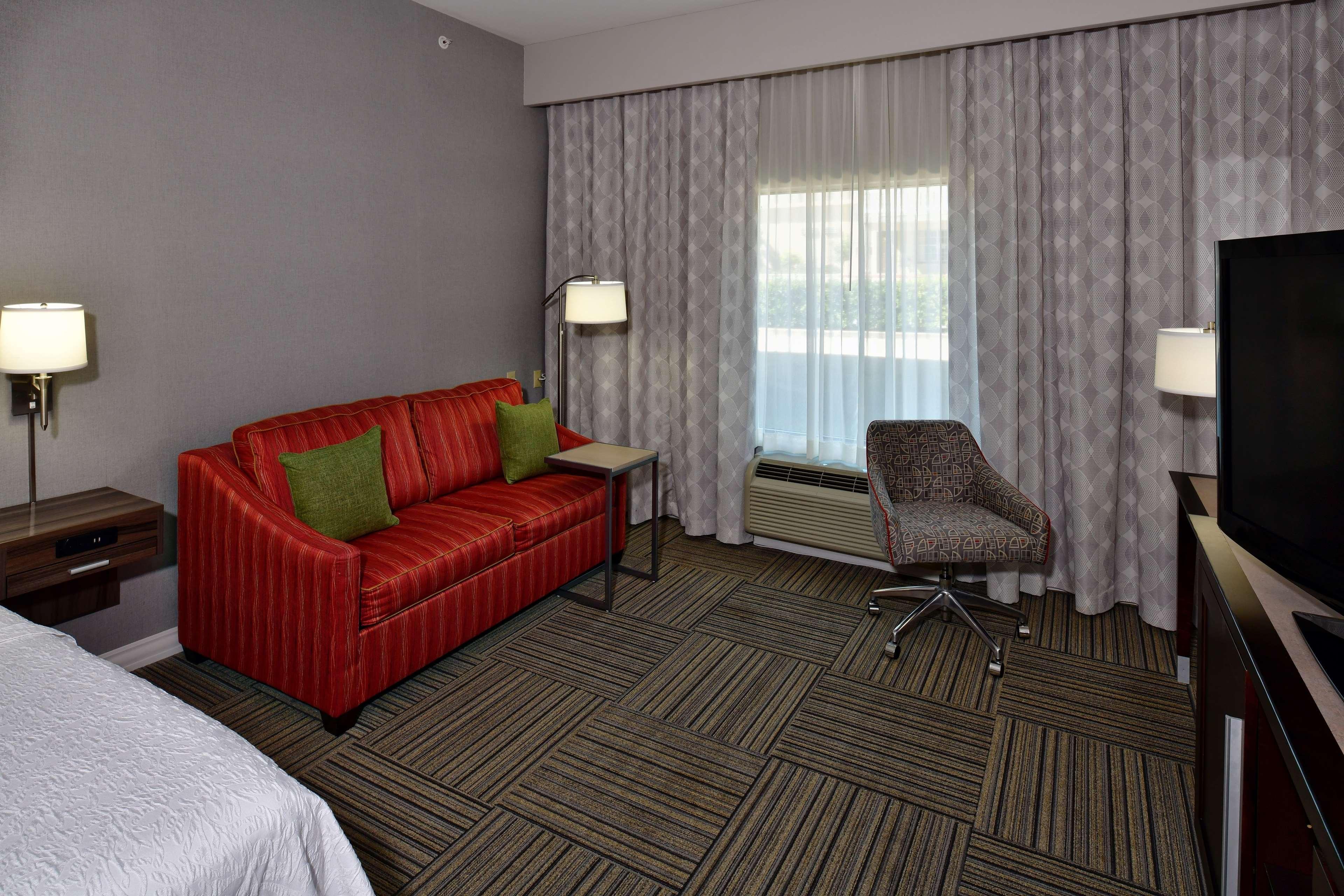 Hampton Inn & Suites Fredericksburg Dış mekan fotoğraf